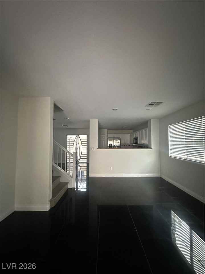 755 Sunrise Crossing St - Photo 2 of 14