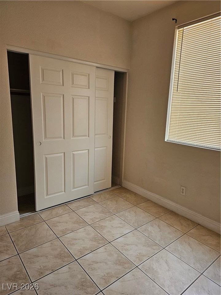 434 Manderley Ct - Photo 7 of 22