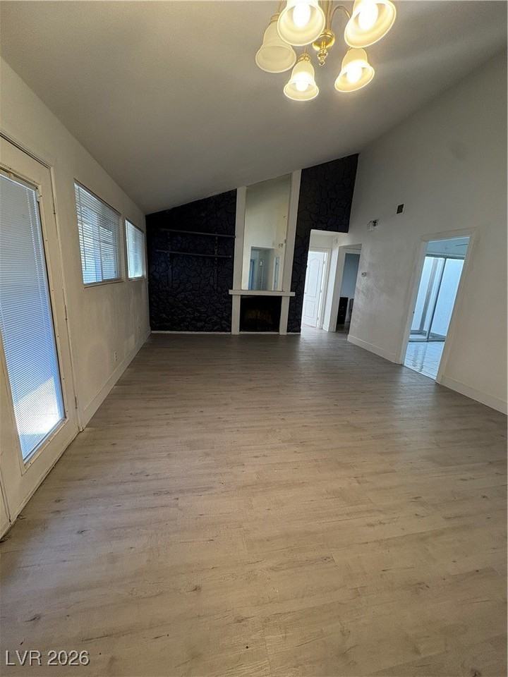 6215 Don Zarembo Ave - Photo 2 of 15