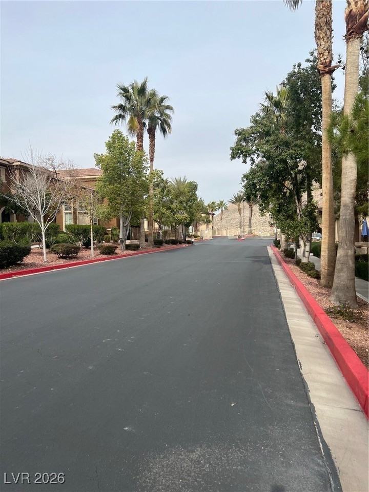 10201 Deerfield Beach Ave #101 - Photo 2 of 23