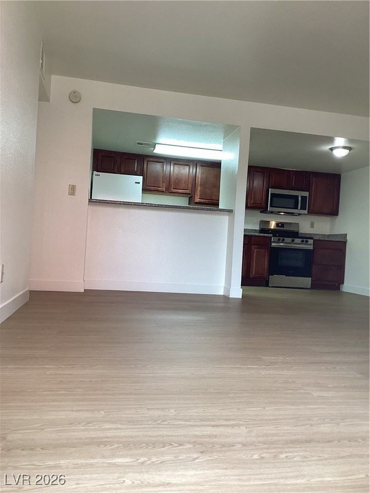 4460 Sandy River Dr #49 - Photo 3 of 29