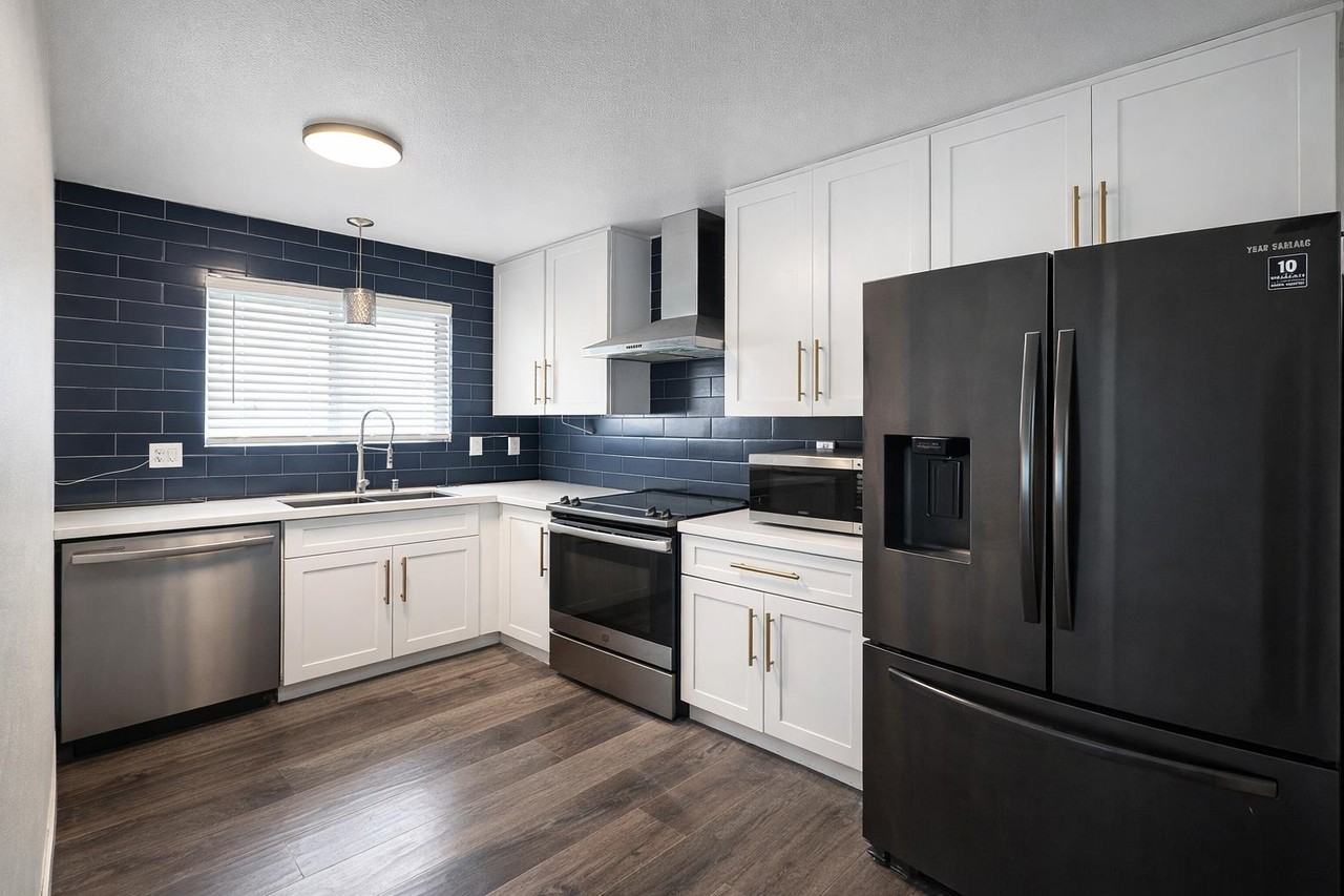 San Bernardino Ave - Photo 3 of 18