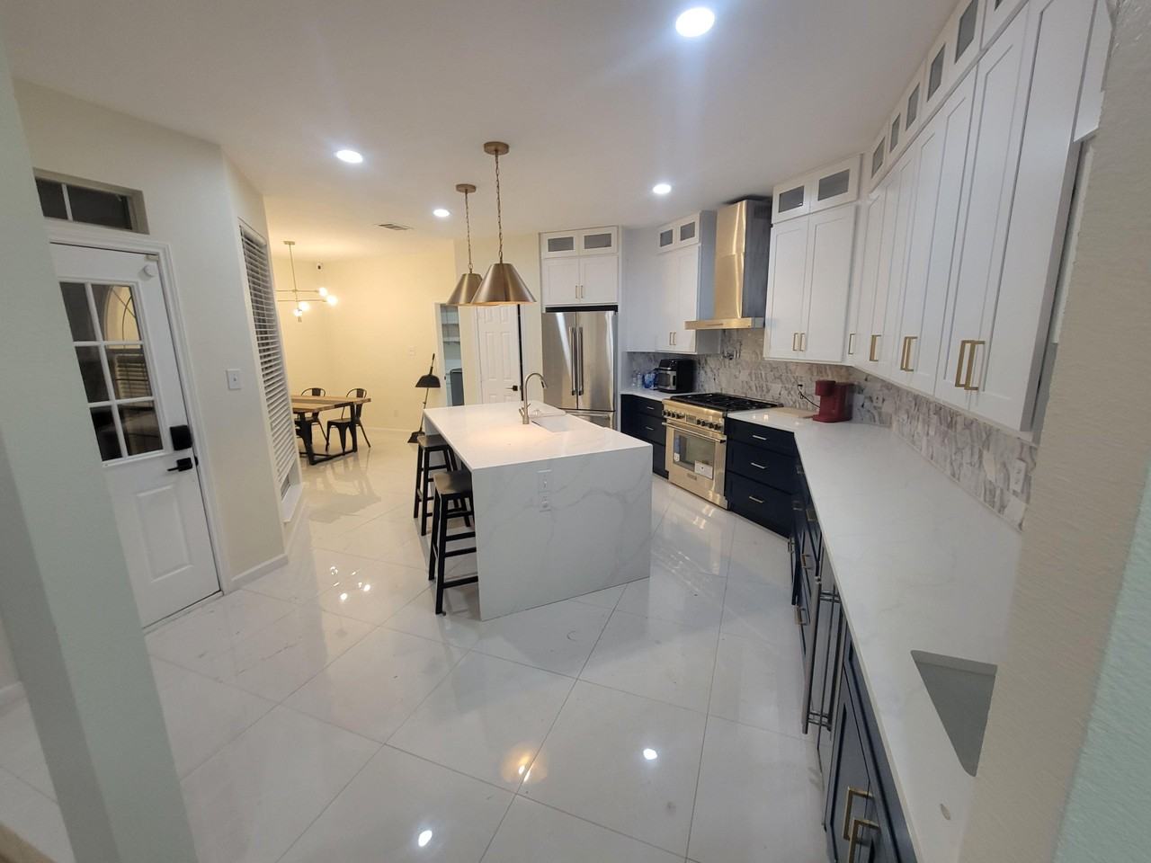 Burnhill Dr - Photo 5 of 43