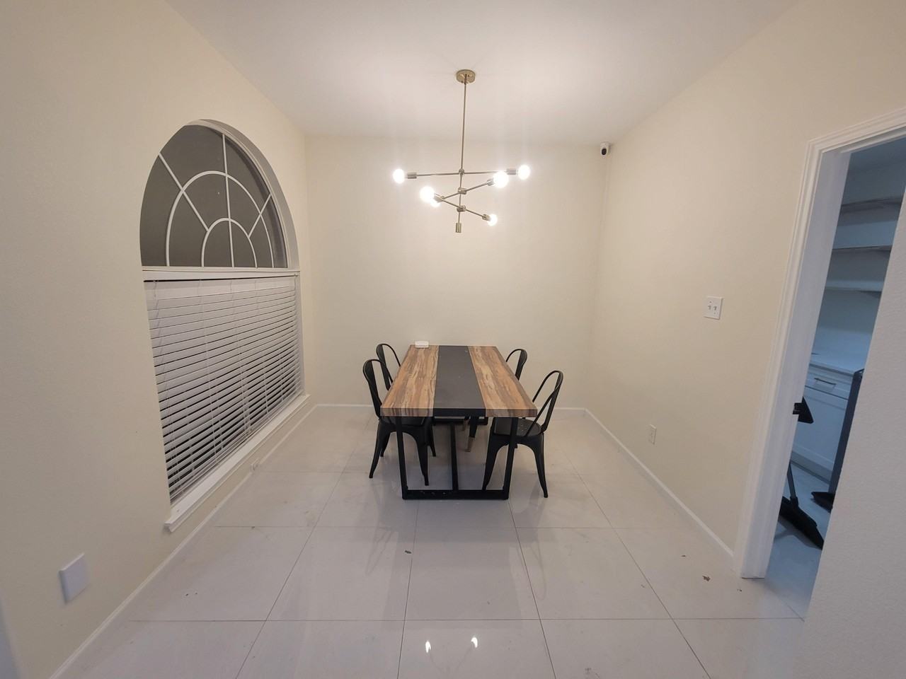 Burnhill Dr - Photo 7 of 43