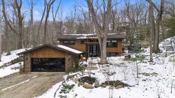 featured image of 9591 Hillside Dr