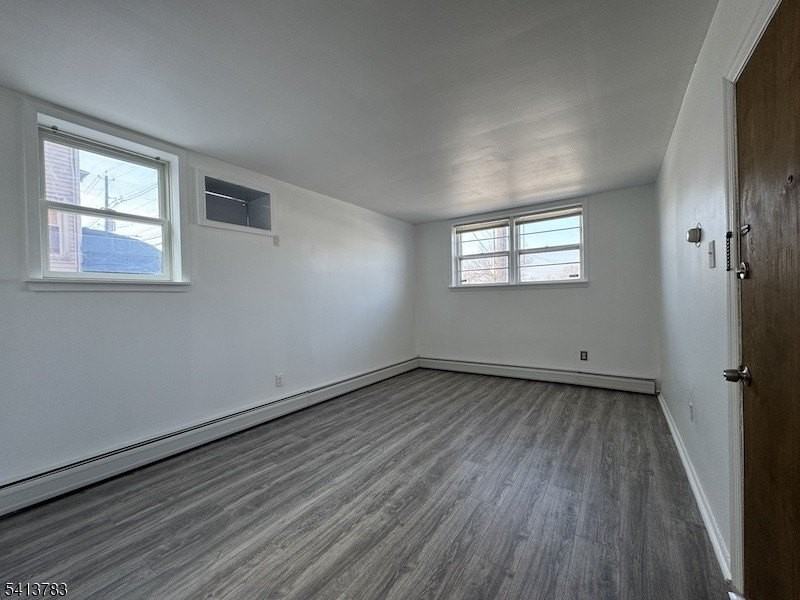 322 Franklin Ave #B - Photo 7 of 11