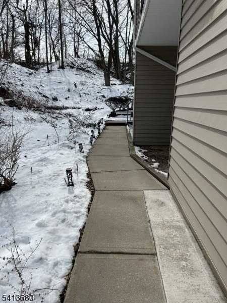 15 South Ct - Photo 2 of 18