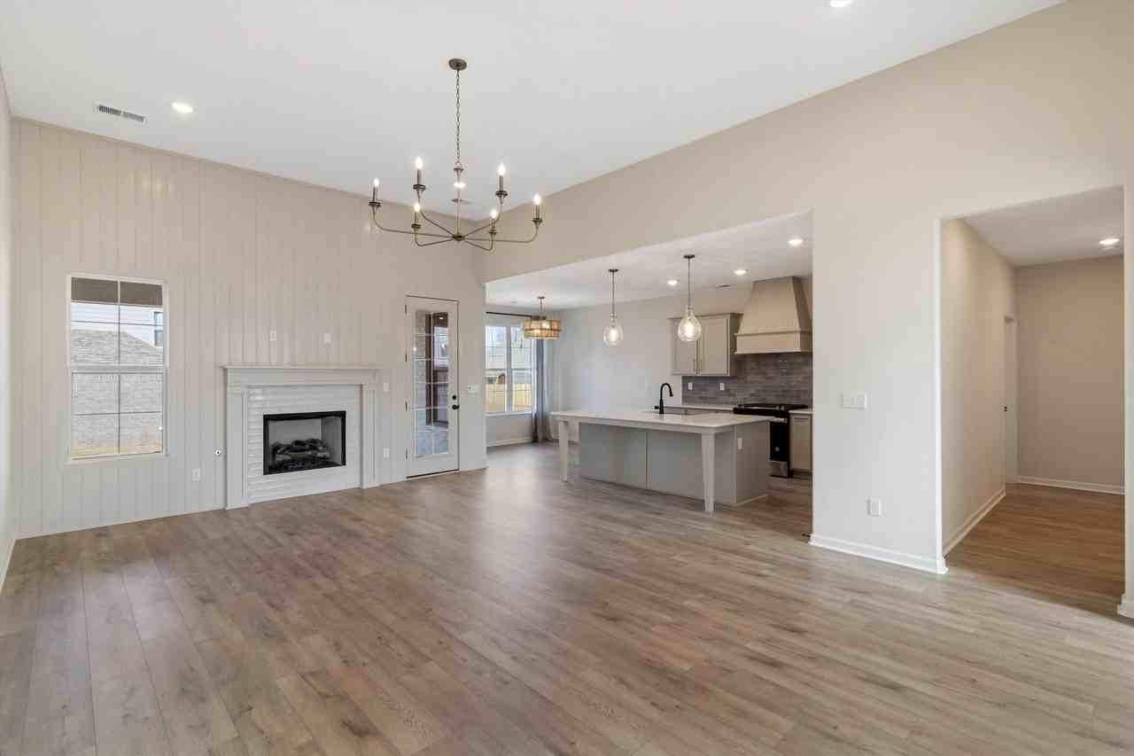 55 Valleyview Ln - Photo 7 of 26