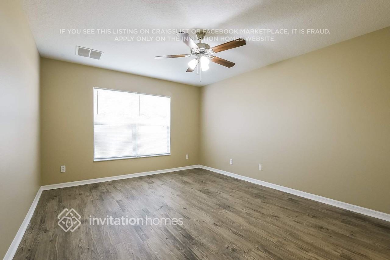 365 Marco Ct - Photo 7 of 18