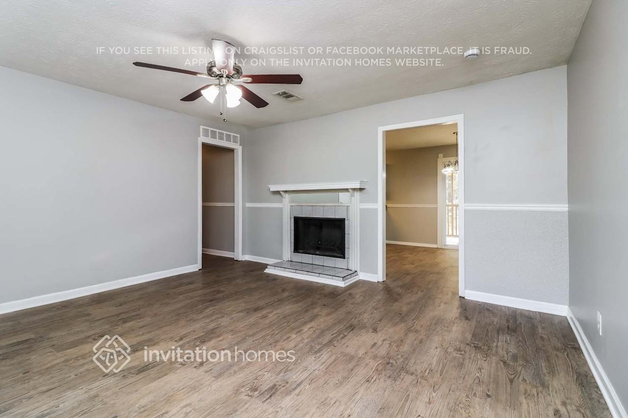 184 Sheila Ln - Photo 5 of 17