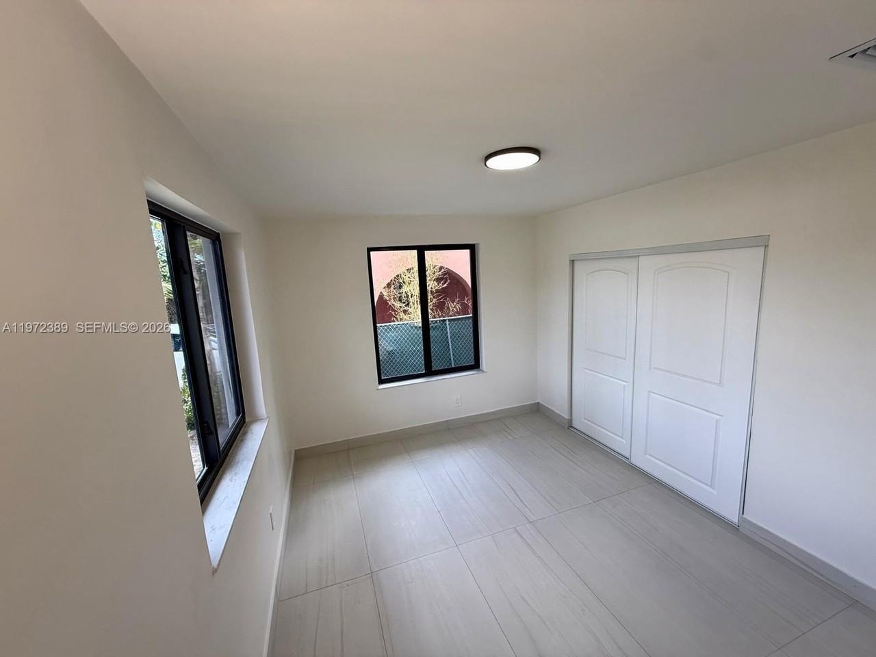 800 Jann Ave - Photo 6 of 18