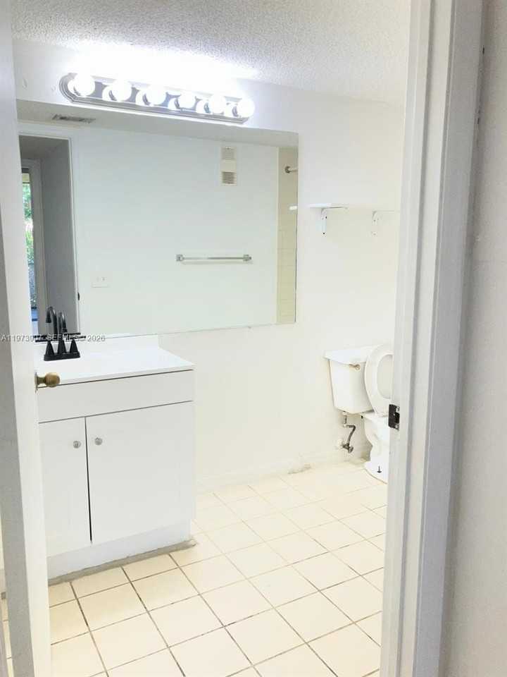 4025 W Mcnab Rd #E107 - Photo 7 of 9