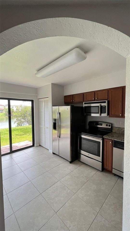 22311 Sw 88th Pl #104-4 - Photo 7 of 39