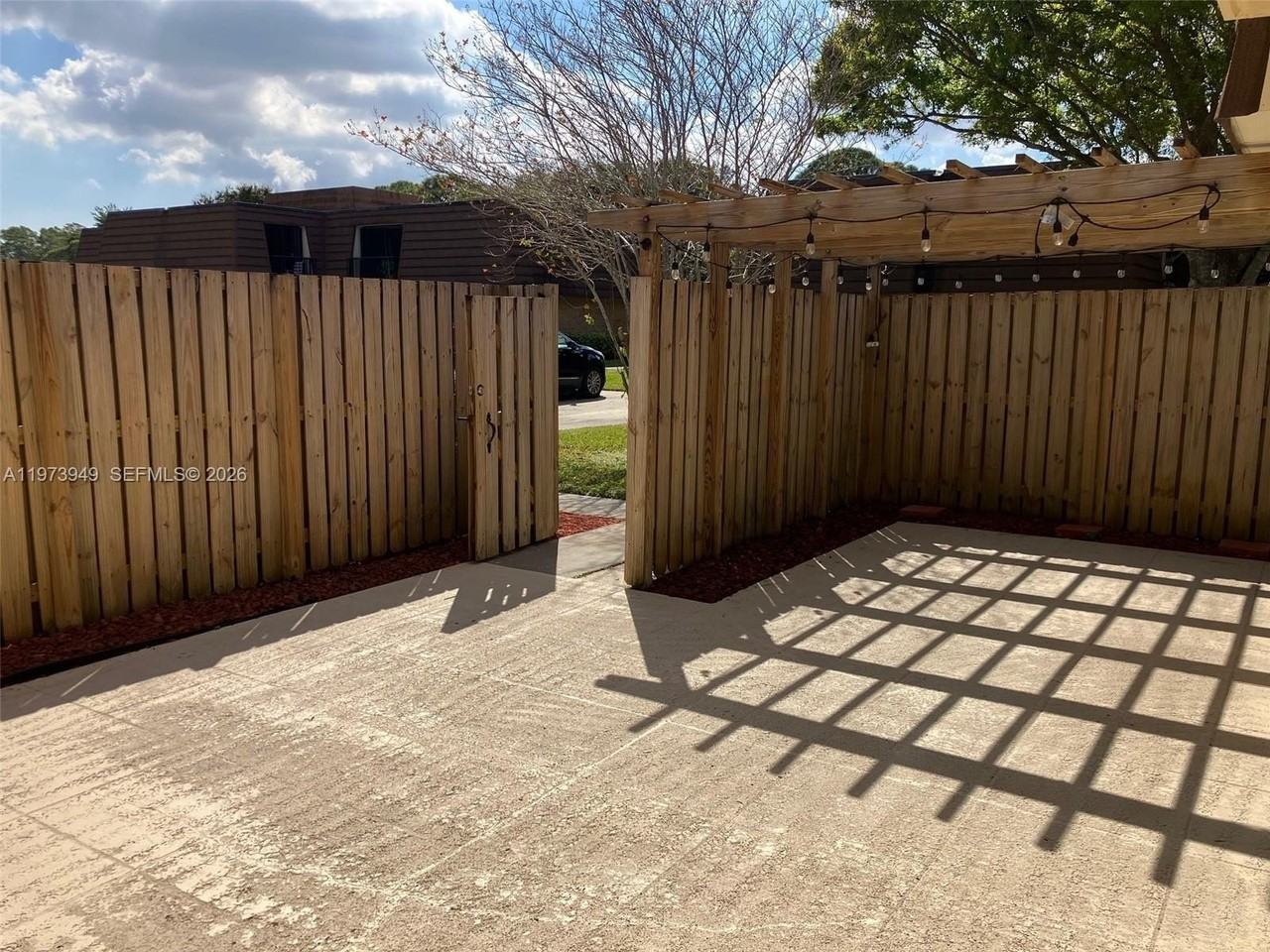 1123 11th Ln #1123 - Photo 4 of 11