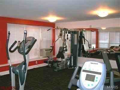 210 N 17th St #210 - Photo 7 of 8