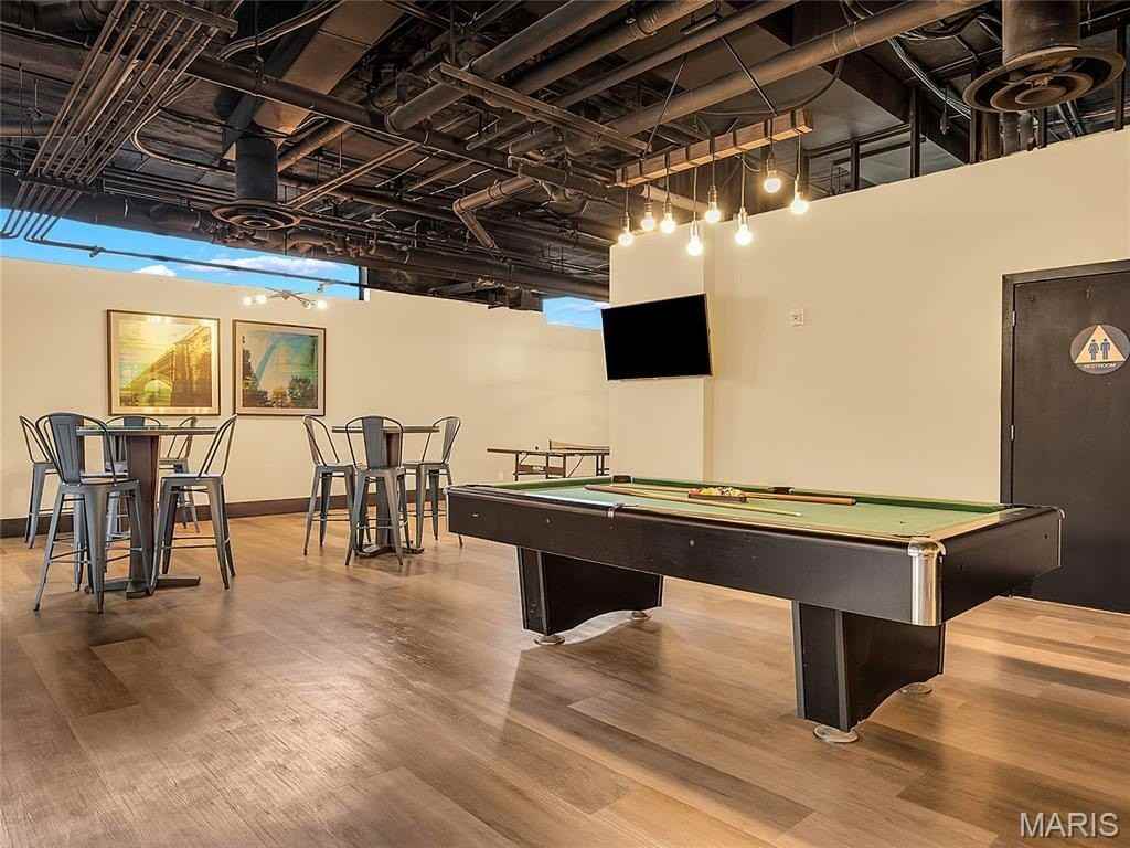 210 N 17th St #305 - Photo 4 of 14
