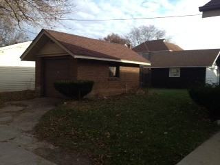 1711 Auburn Rd - Photo 3 of 8