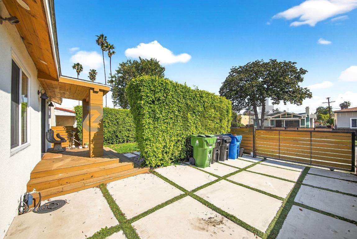 6415 Madden Ave - Photo 4 of 37