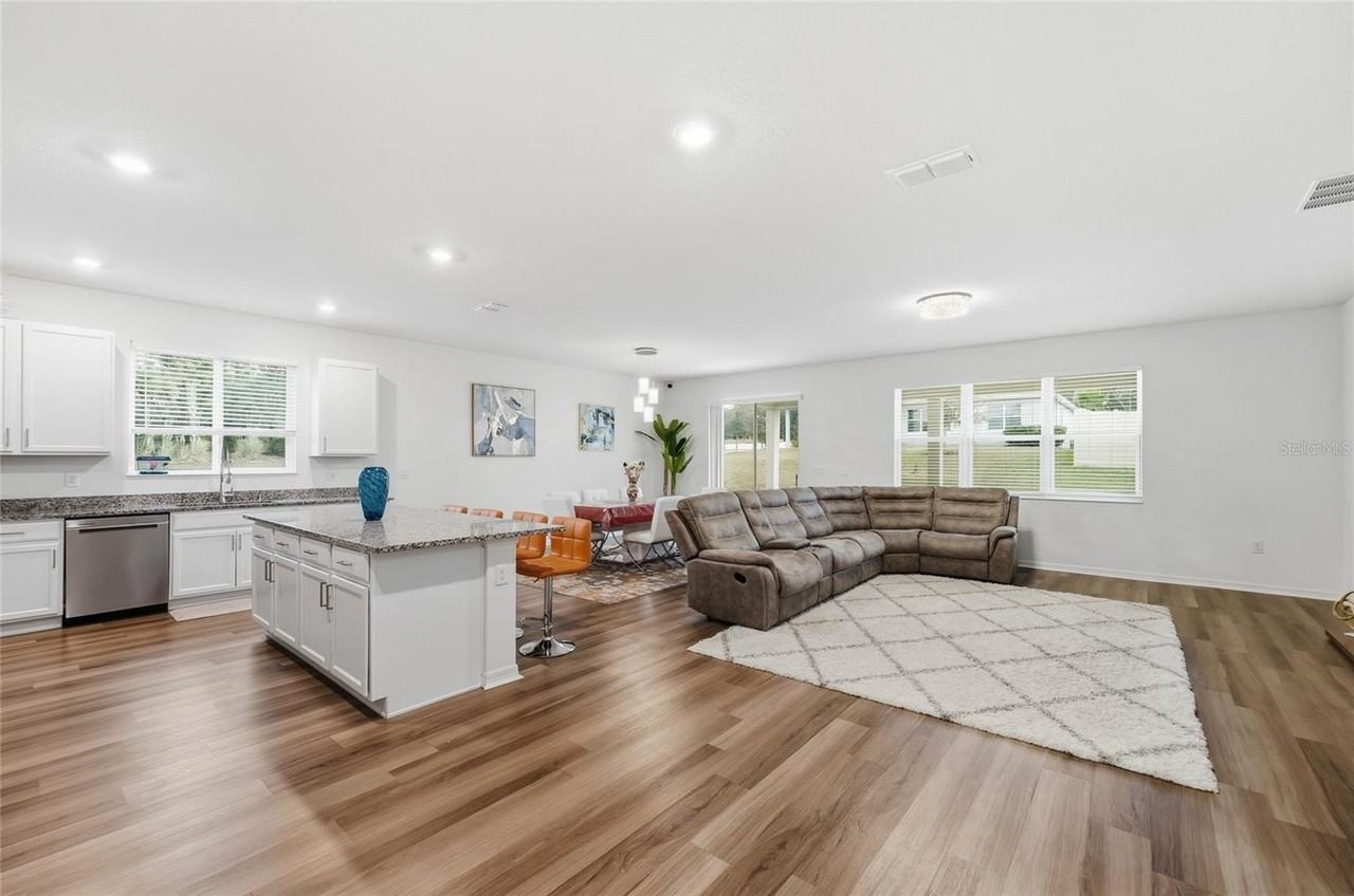 2081 Malbec Ct - Photo 3 of 25