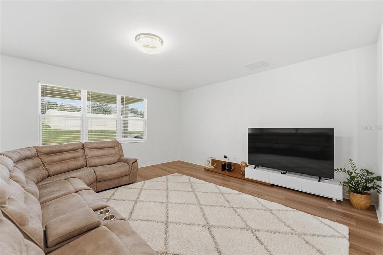 2081 Malbec Ct - Photo 6 of 25