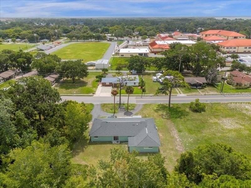 617 N Sinclair Ave - Photo 3 of 16