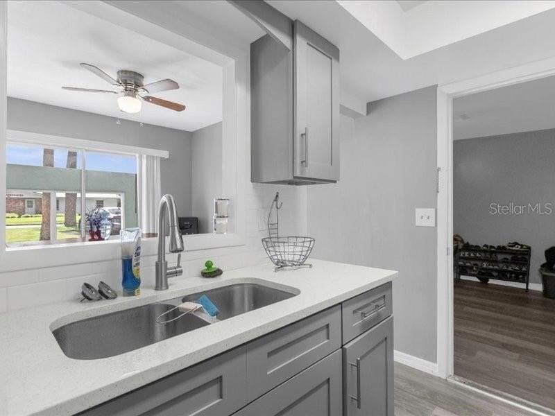 617 N Sinclair Ave - Photo 6 of 16