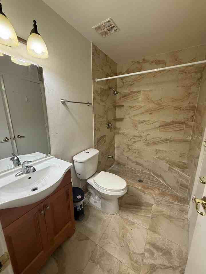 1009 Westside Dr - Photo 7 of 16