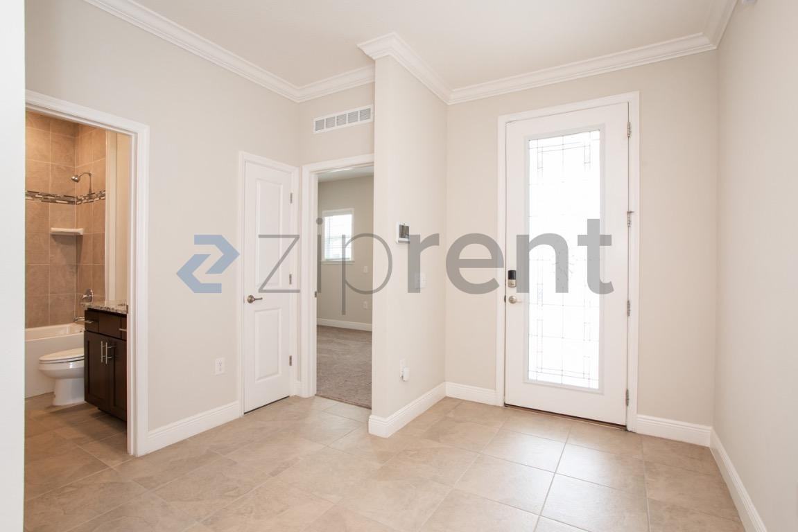 2129 Nw 248th Way - Photo 5 of 35