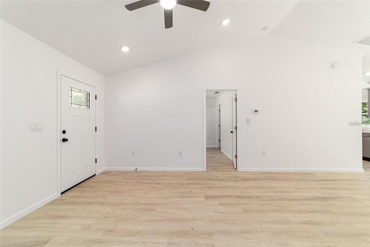 15388 Sw 26th Pl - Photo 6 of 32