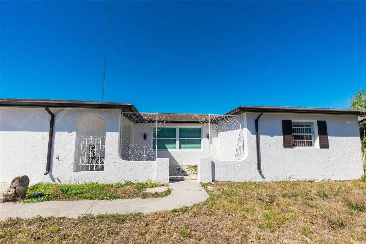 1741 Fairfield St #A