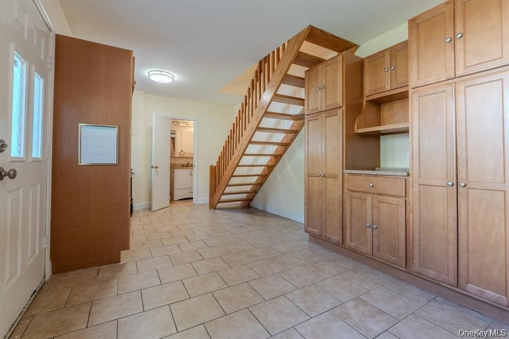 21 Mount Snow Ln - Photo 6 of 12