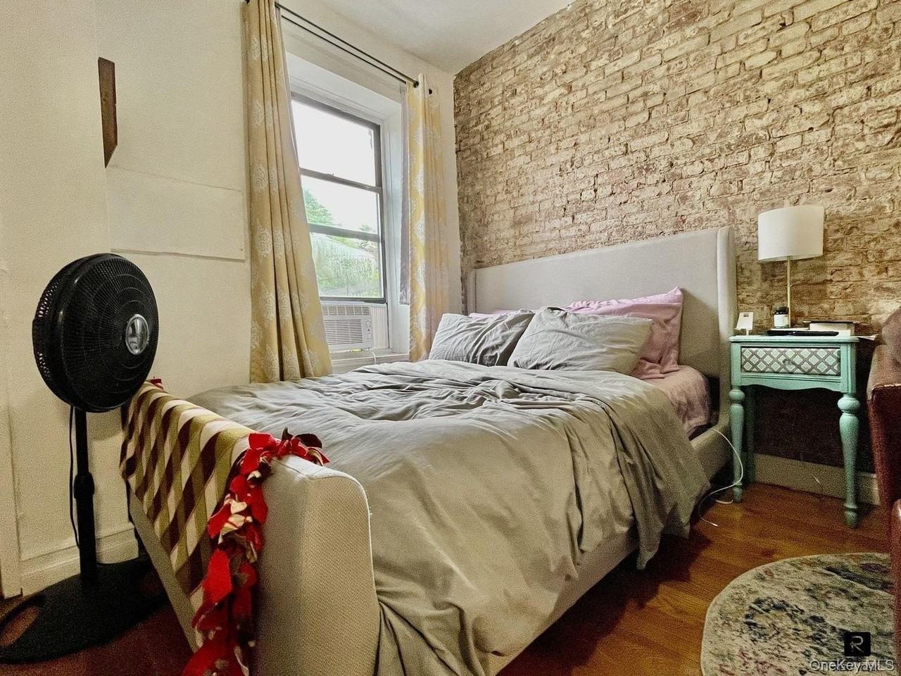 260 W 135th St Apt 3d - Photo 4 of 14