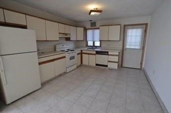 21 Mcclure St Unit 1 - Photo 2 of 6