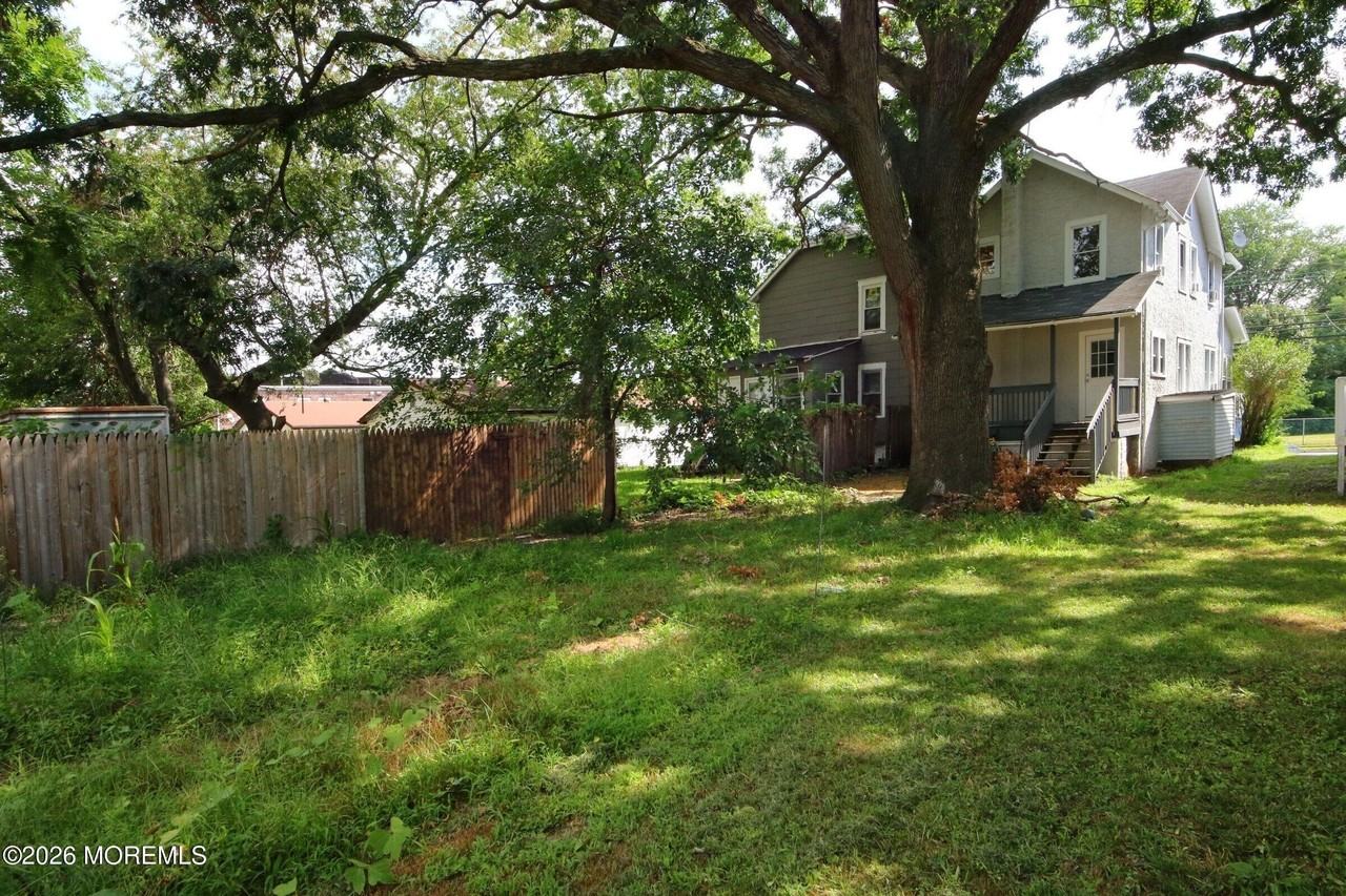 183 Ridge Ave - Photo 3 of 23