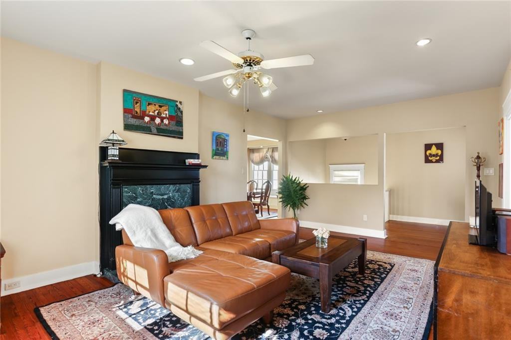 2725 Chestnut St - Photo 6 of 21