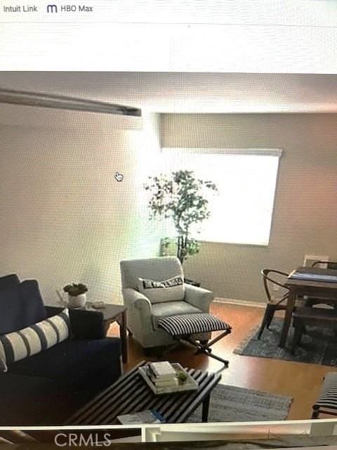 320 12th St #5 - Photo 2 of 16