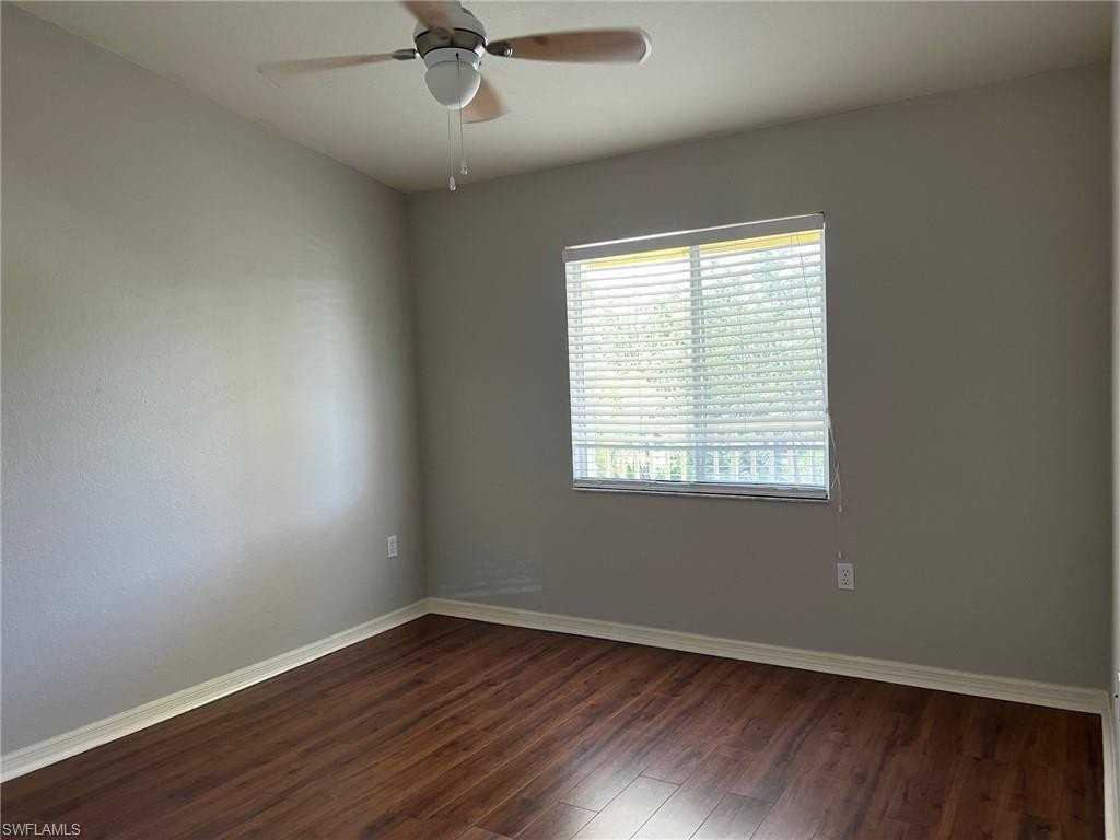 8294 Key Royal Cir #1633 - Photo 7 of 29