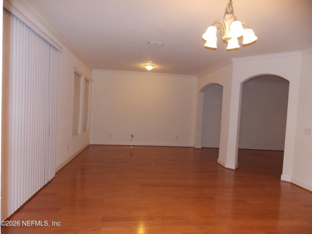 6212 Clearsky Dr - Photo 2 of 11