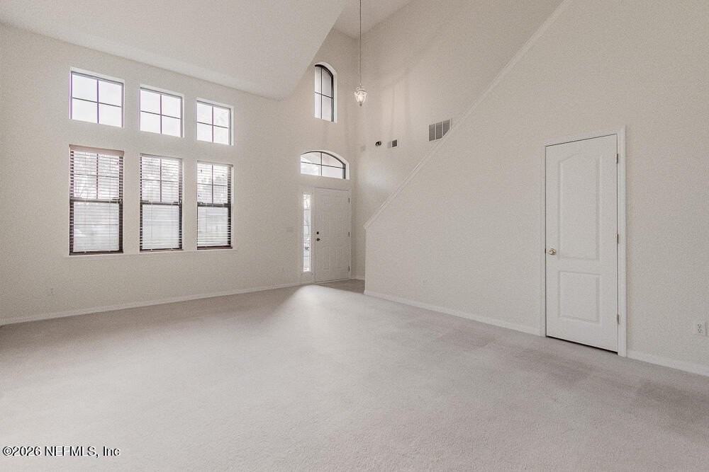 3246 Millpond Ct - Photo 5 of 32