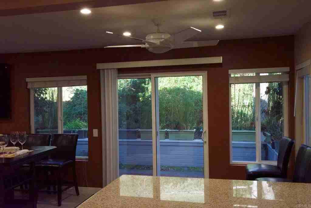 411 Windjammer Cir - Photo 7 of 21