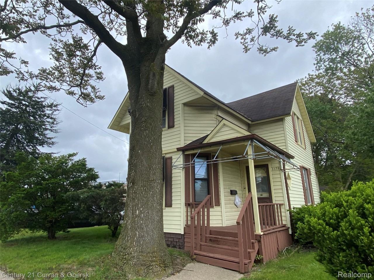 1175 Mason St - Photo 2 of 8