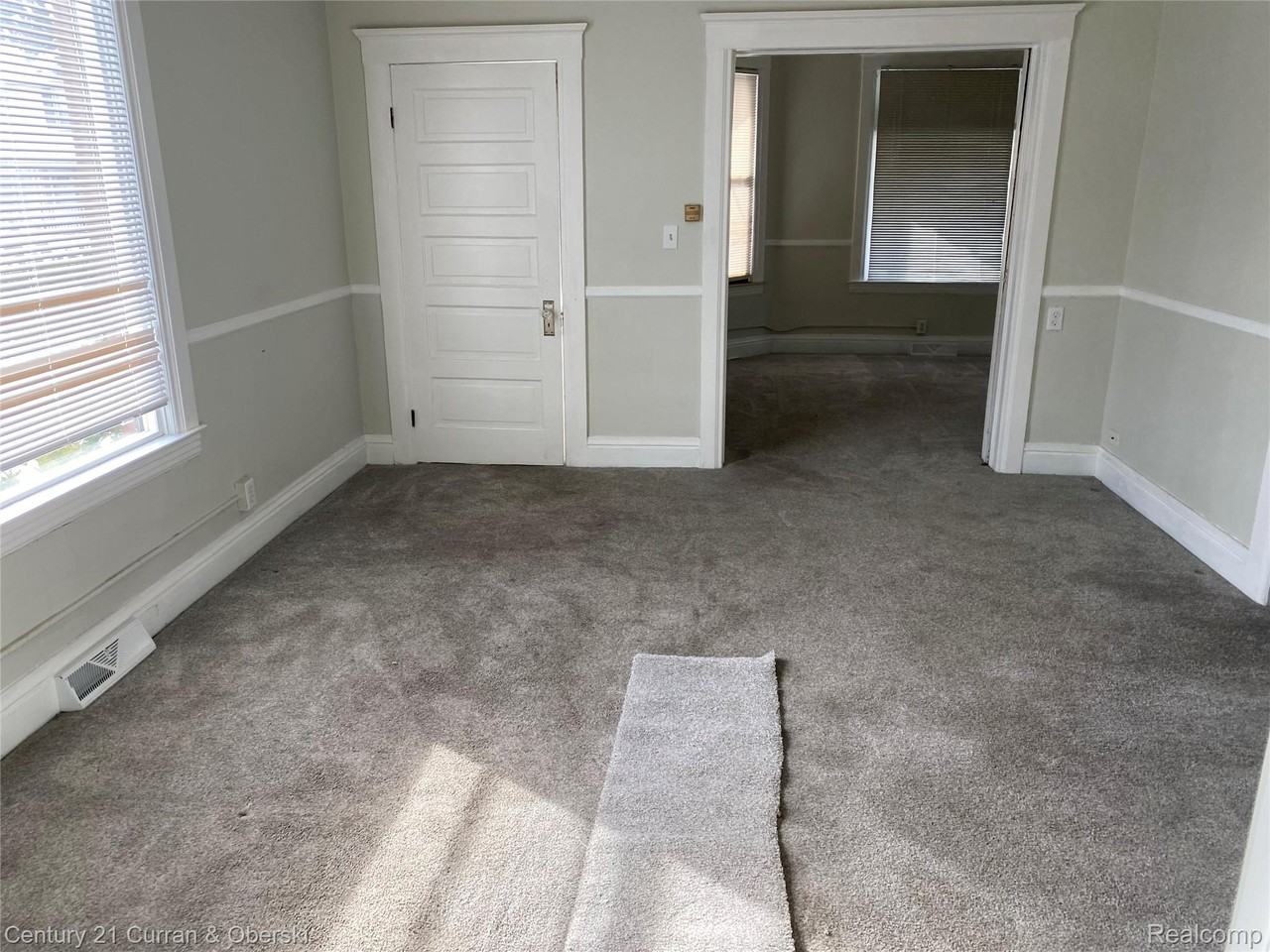 1175 Mason St - Photo 4 of 8