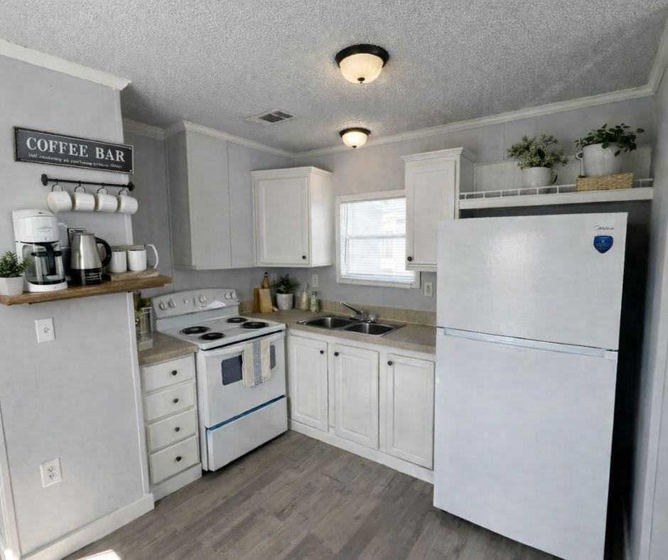 2228 Chicago Cubs St #2228 - Photo 3 of 16