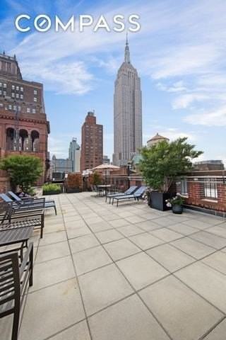 11 E 36th St #306 - Photo 2 of 4