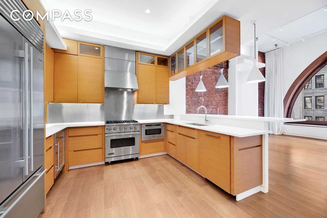 103 5th Ave #4 - Photo 5 of 13