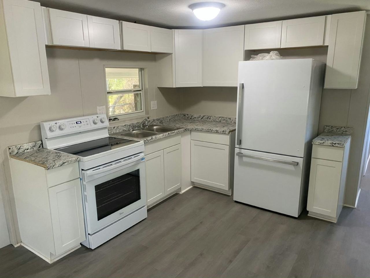 4 Crest Ave #47 - Photo 3 of 13