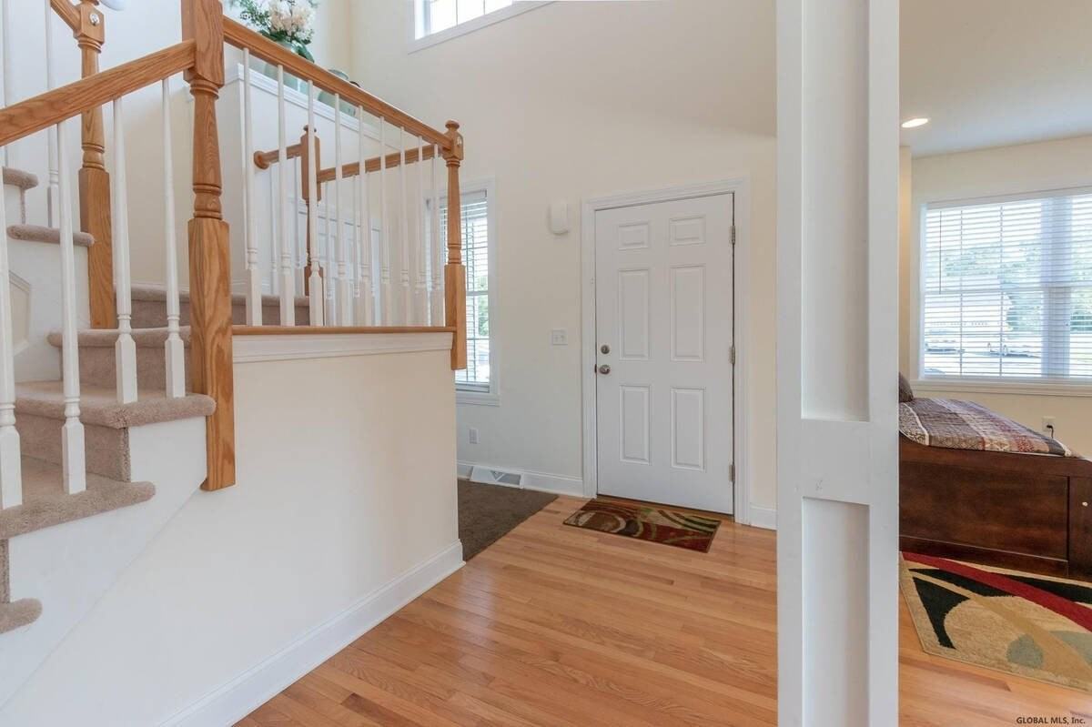 106 Balsam Way - Photo 7 of 50