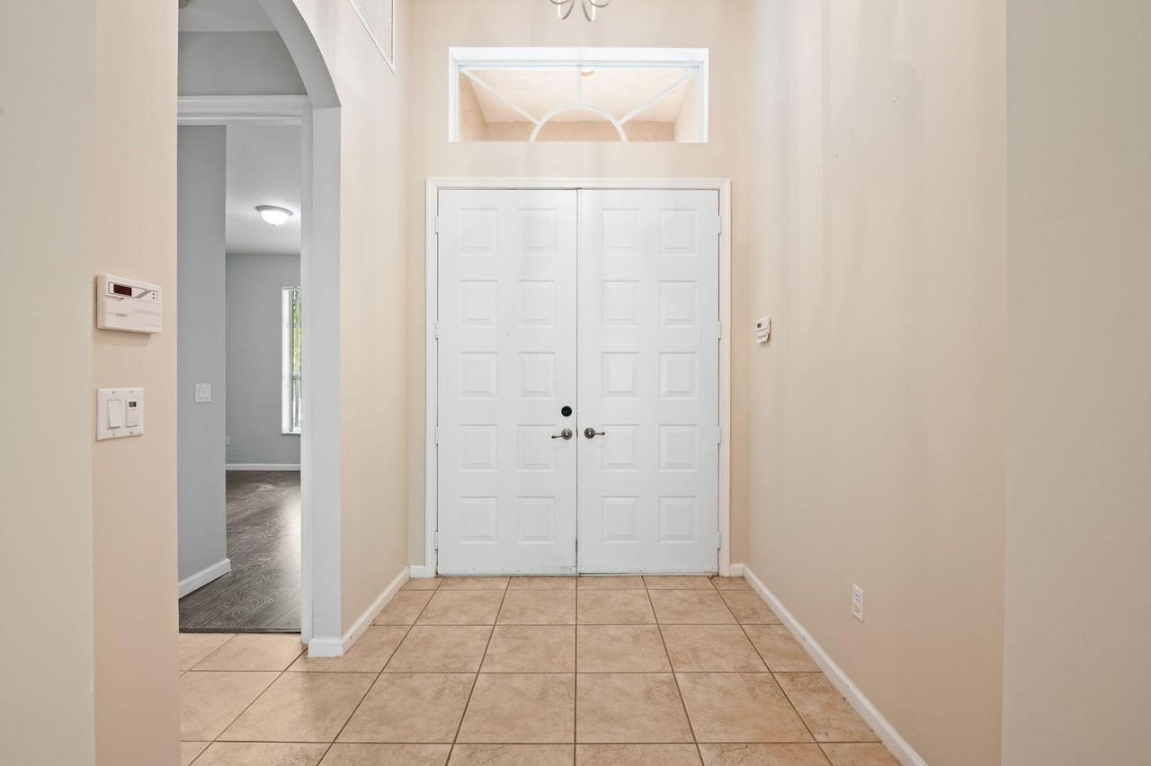 6731 Southport Dr - Photo 6 of 29