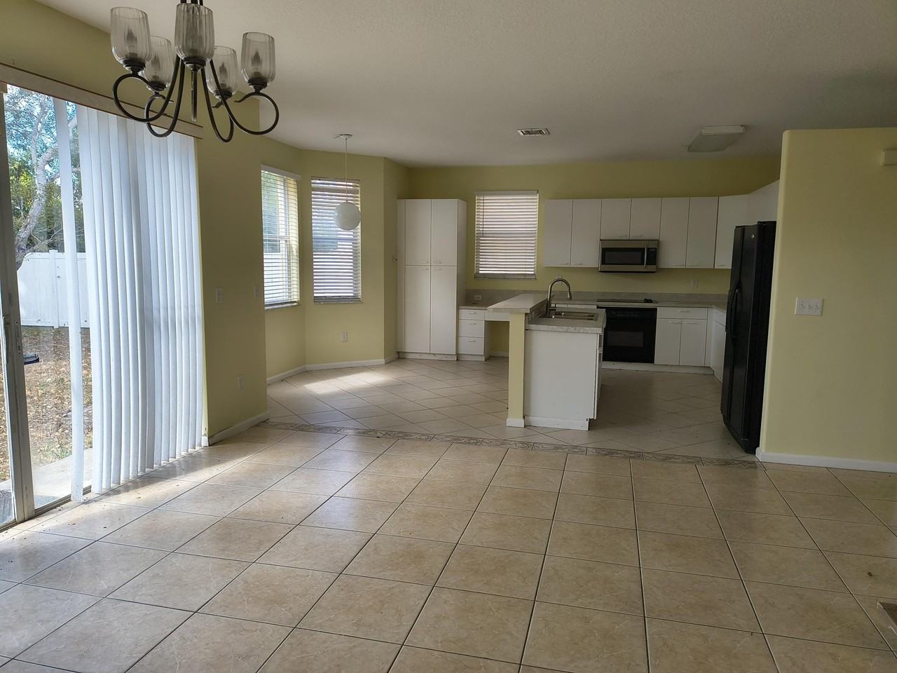 1575 Briar Oak Dr - Photo 4 of 12