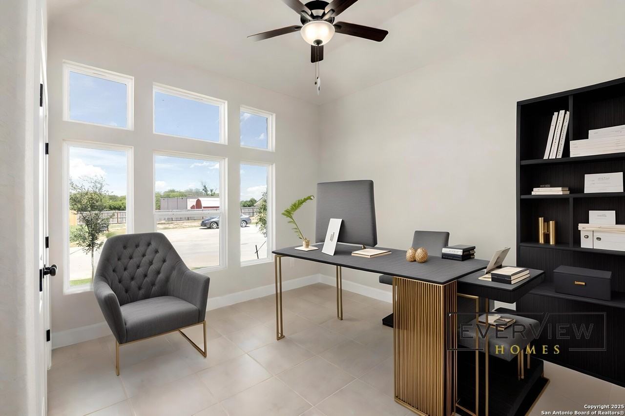 406 Park Cir - Photo 4 of 35